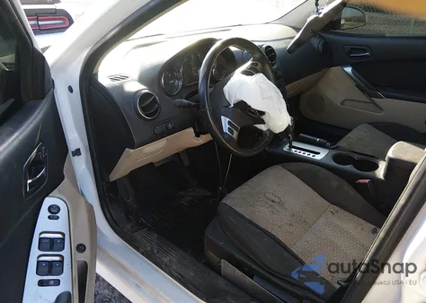 2010 Pontiac G6 from USA, damaged, VIN 1G2ZA5EBXA4155987